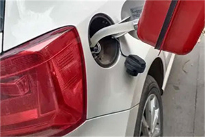 东坡24小时救援车收费标准