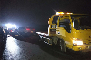 东坡24小时车辆搭电联系电话